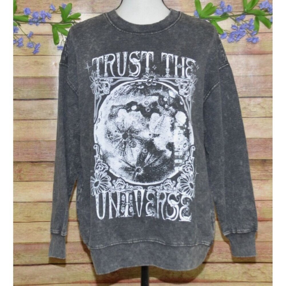 NWT Pretty Rebellious Gray Sweatshirt Size S Graphic Print "Trust The Universe"